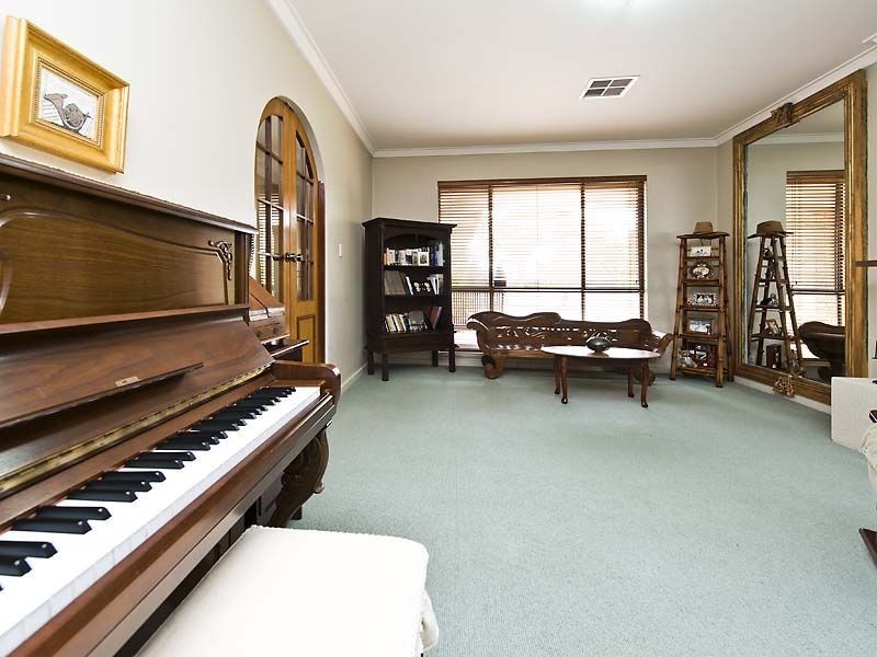 56 Vista Parade, Ballajura WA 6066