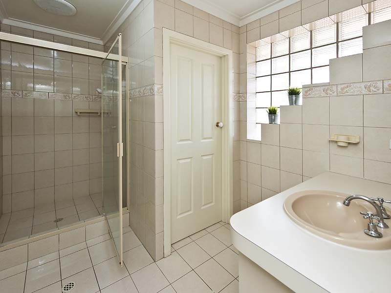 56 Vista Parade, Ballajura WA 6066