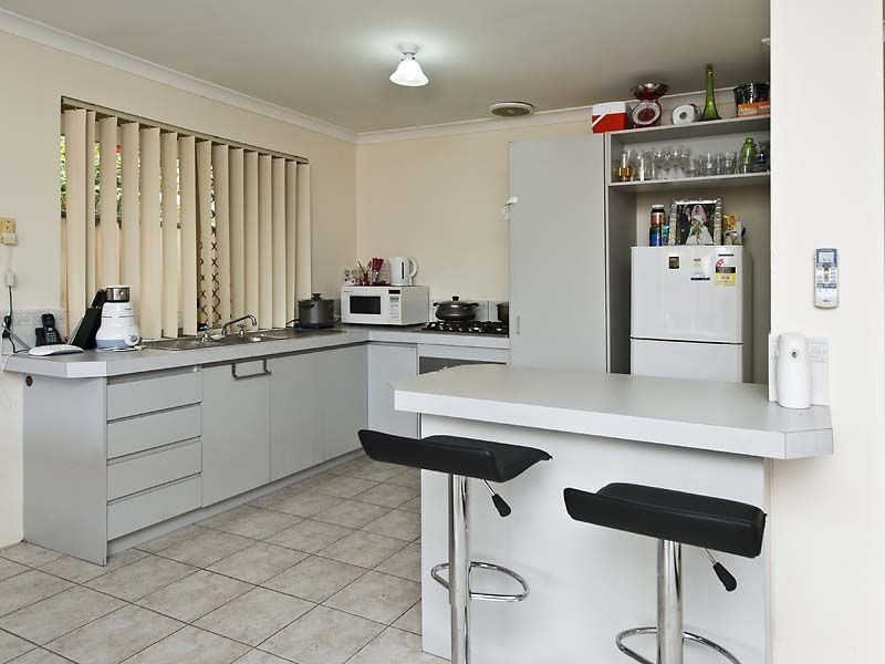 1/1 Chapman Road, St James WA 6102