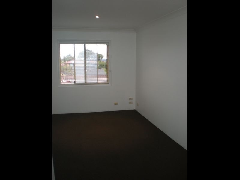 18/34 Comer Street, Como WA 6152