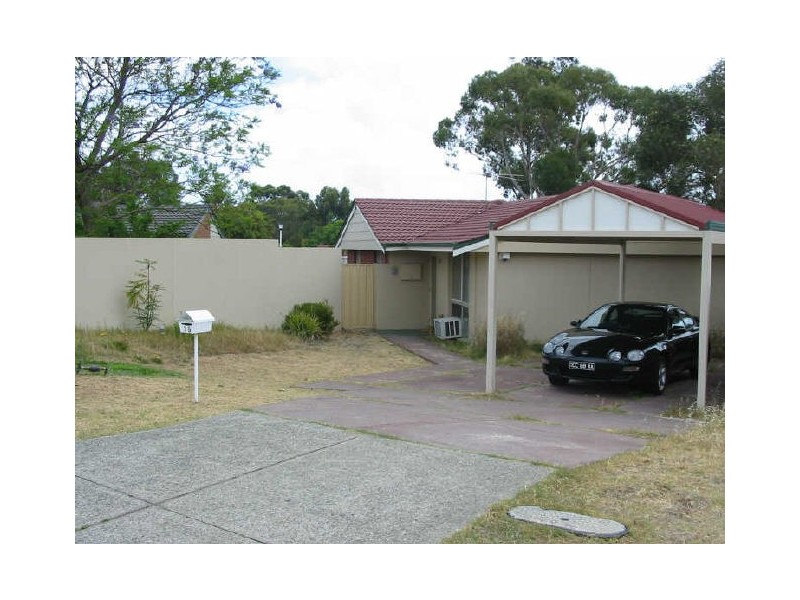 15 Lowan Loop, Karawara WA 6152