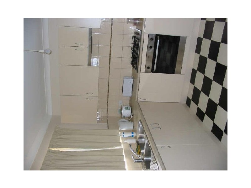 15 Lowan Loop, Karawara WA 6152