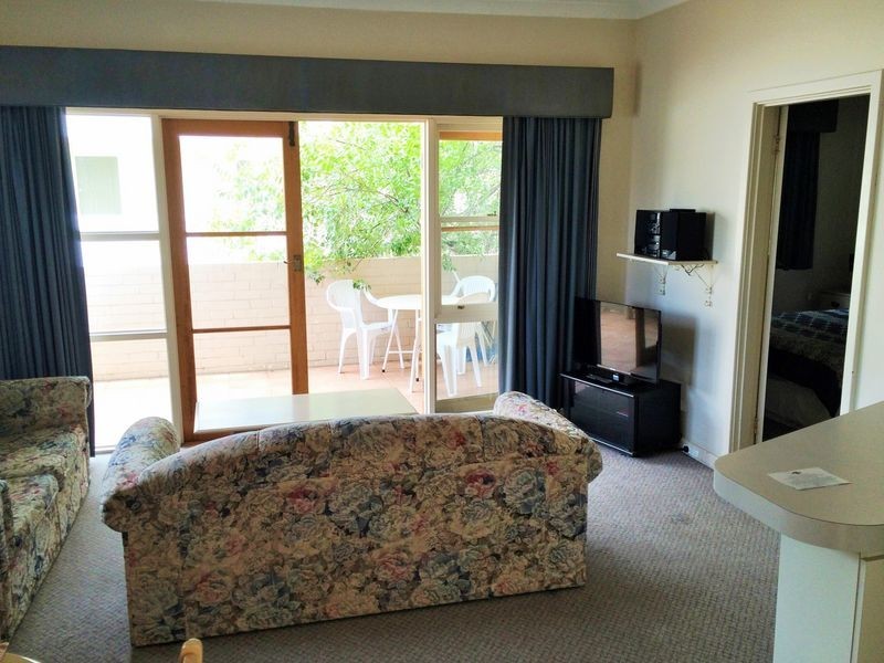 8/37 Mill Point Road, South Perth WA 6151