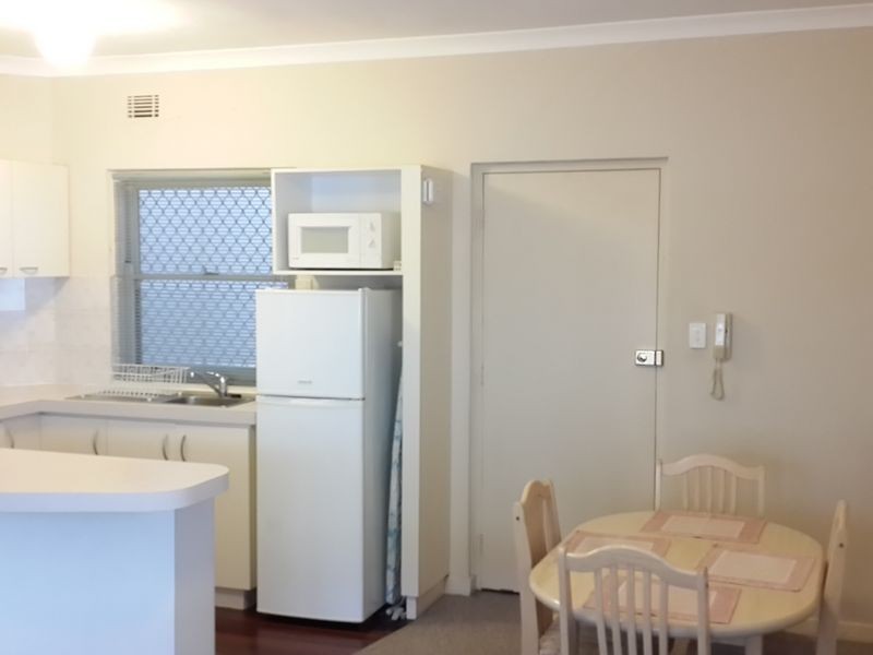 8/37 Mill Point Road, South Perth WA 6151