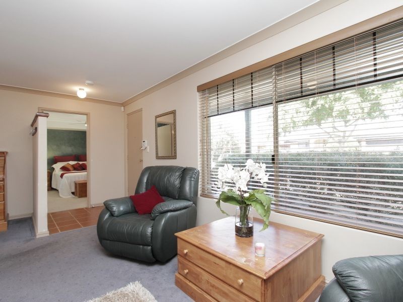 7 Lydiard Retreat, Canning Vale WA 6155