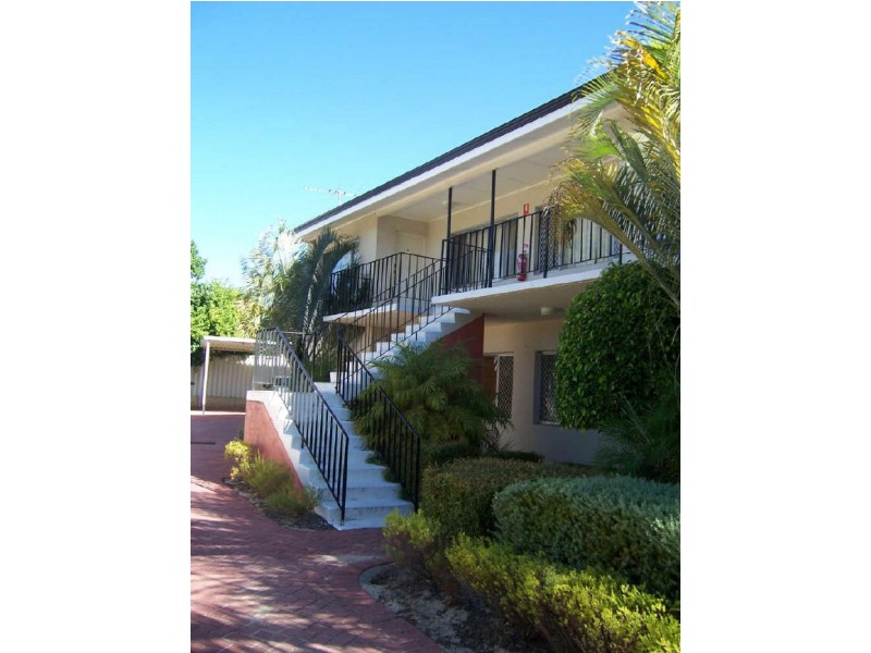 8/561 Canning Highway, Alfred Cove WA 6154