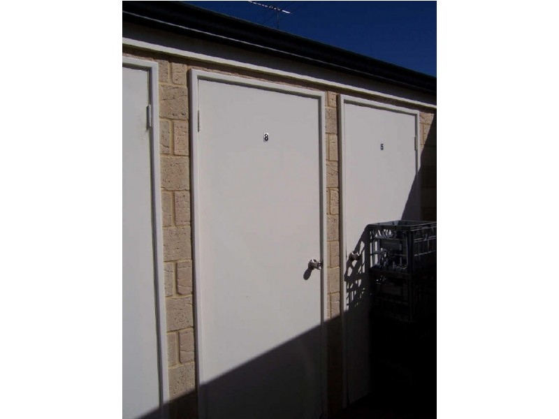 8/561 Canning Highway, Alfred Cove WA 6154