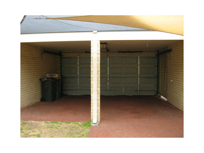 3/12 Stephen Street, Queens Park WA 6107