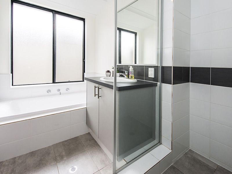 29 Gypsum Avenue, Harrisdale WA 6112