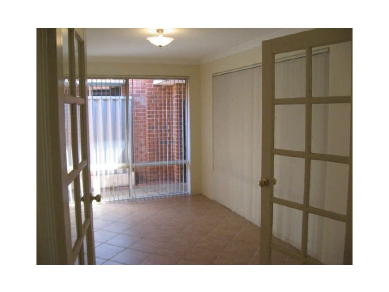 5 Weston St, Carlisle WA 6101