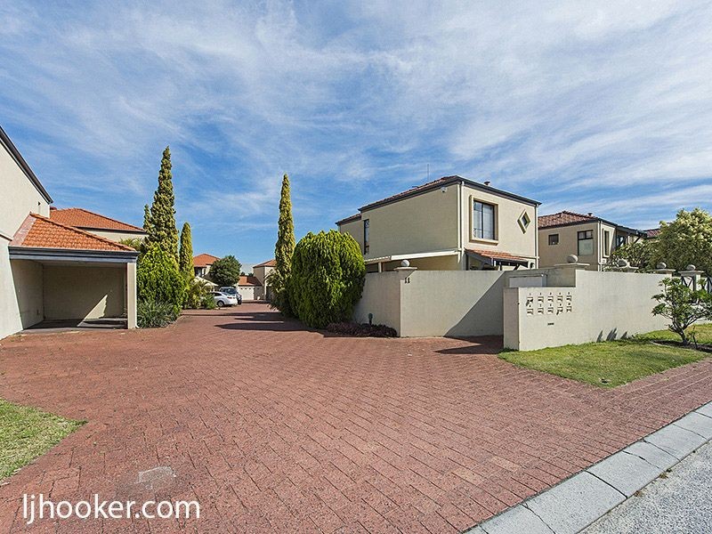6/11 Gochean Avenue, Bentley WA 6102