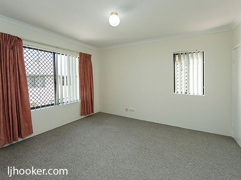 6/11 Gochean Avenue, Bentley WA 6102