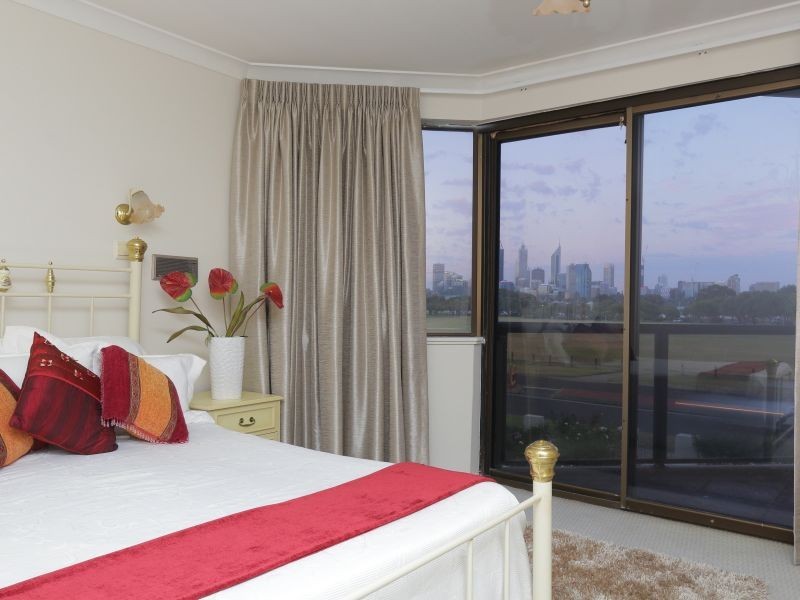 5/20 Garden Street, South Perth WA 6151