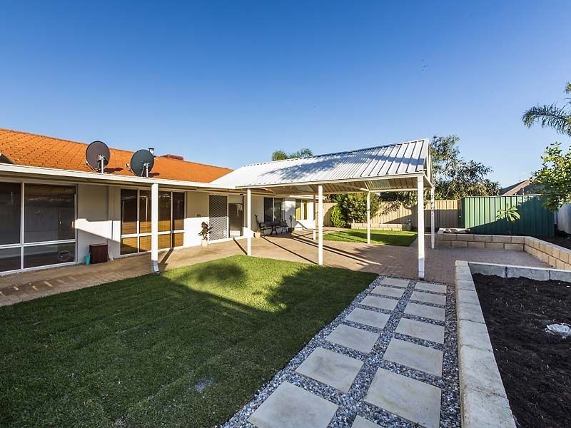 7 Ling Court, Atwell WA 6164