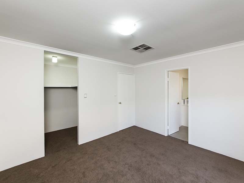 7 Ling Court, Atwell WA 6164