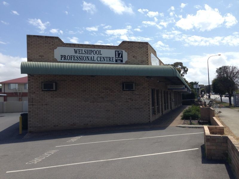 1/17 Welshpool Road, St James WA 6102