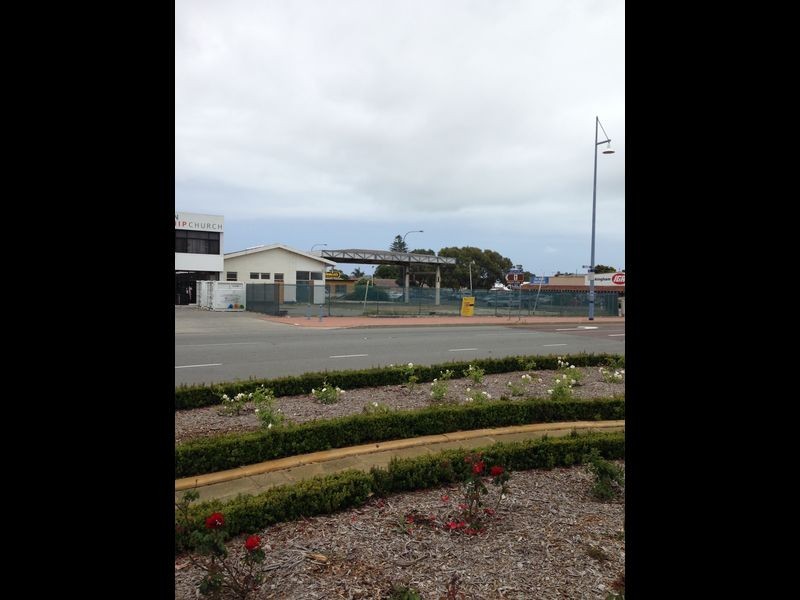 175 Parkin Street, Rockingham WA 6168