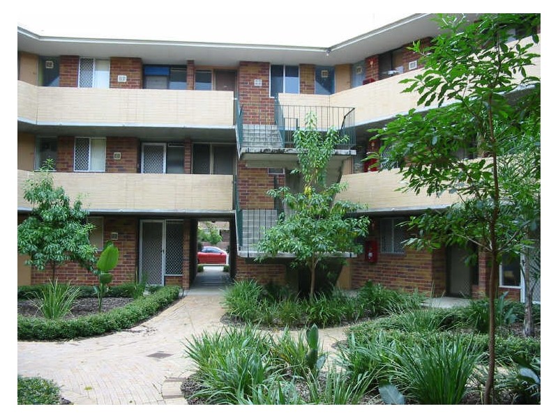 F31/47 Herdsman Parade, Wembley WA 6014