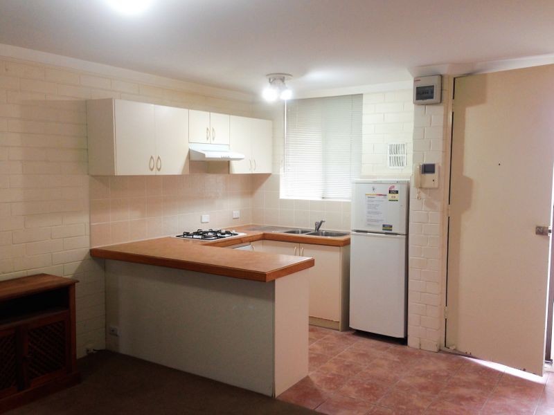 F31/47 Herdsman Parade, Wembley WA 6014