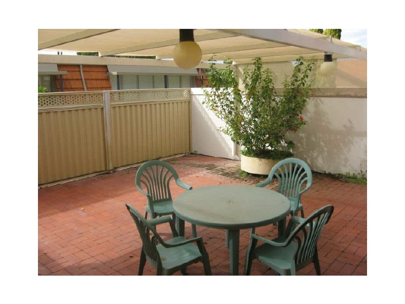 2/31 Coode Street, South Perth WA 6151