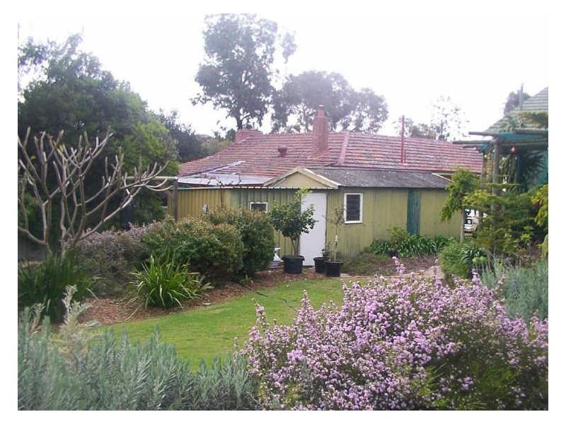 13 Blechynden Street, St James WA 6102