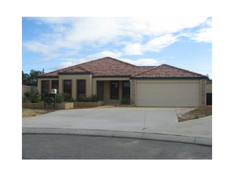 37 Silvereye Close, East Cannington WA 6107