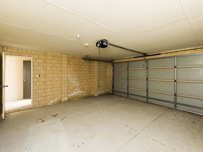 130 Seville Drive, Seville Grove WA 6112