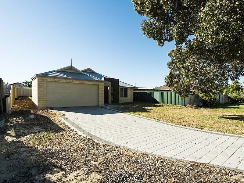 130 Seville Drive, Seville Grove WA 6112