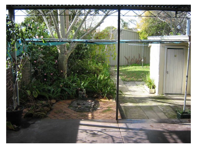 18 Hubert Street, East Victoria Park WA 6101