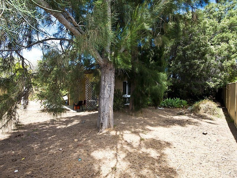 1 Boona Court, Karawara WA 6152