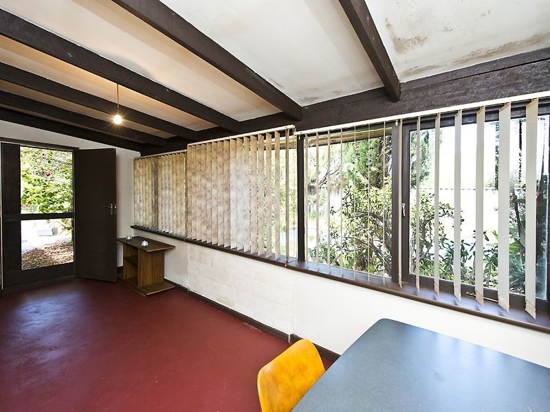 1 Boona Court, Karawara WA 6152