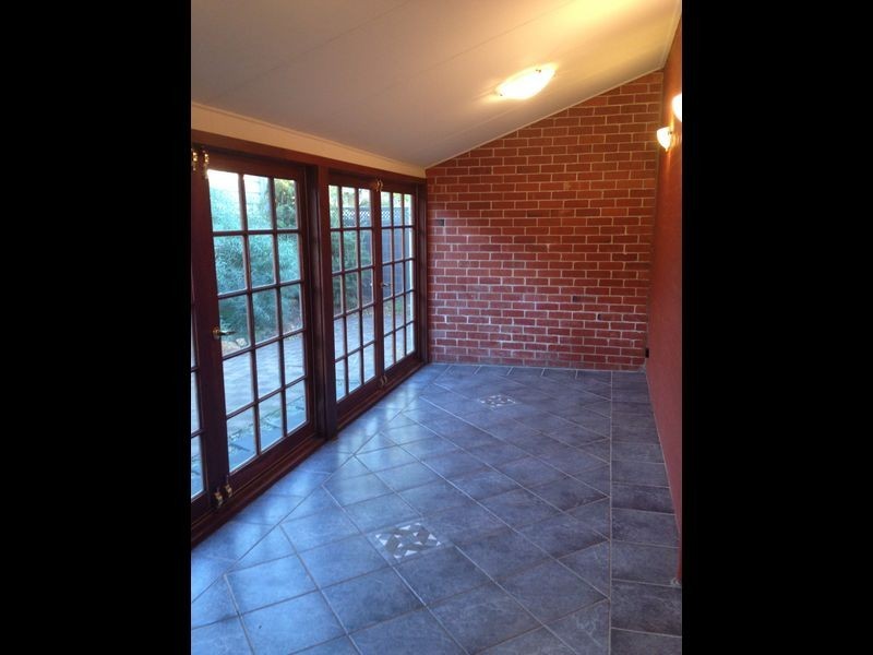 115 Bessell Avenue, Como WA 6152