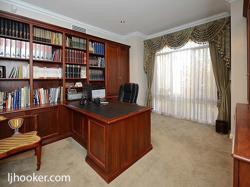 21 Bencubbin Crescent, Dianella WA 6059