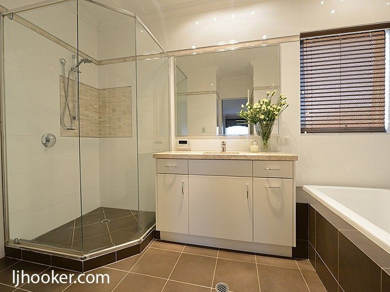 21 Bencubbin Crescent, Dianella WA 6059