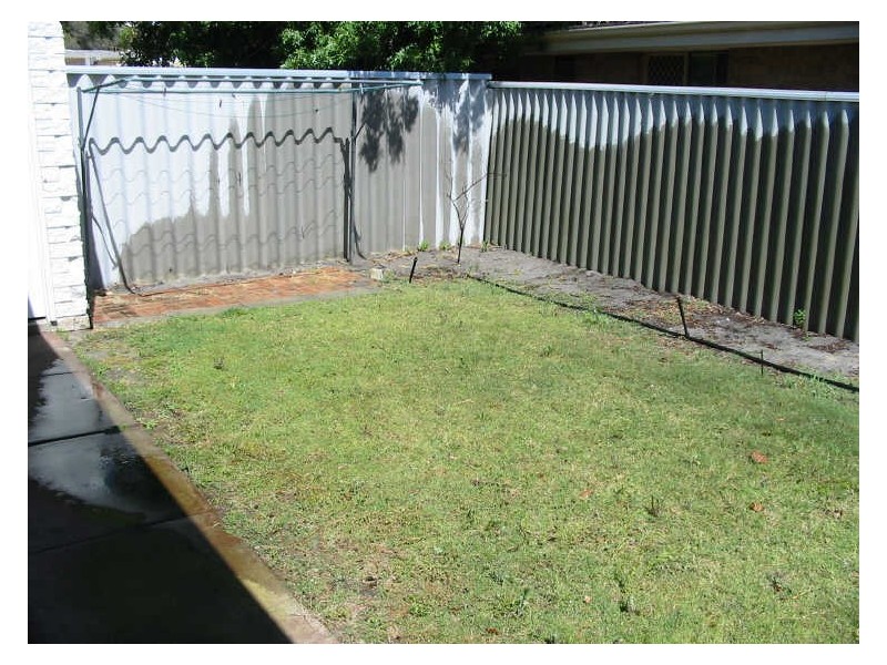 1/3 Thelma Street, Como WA 6152