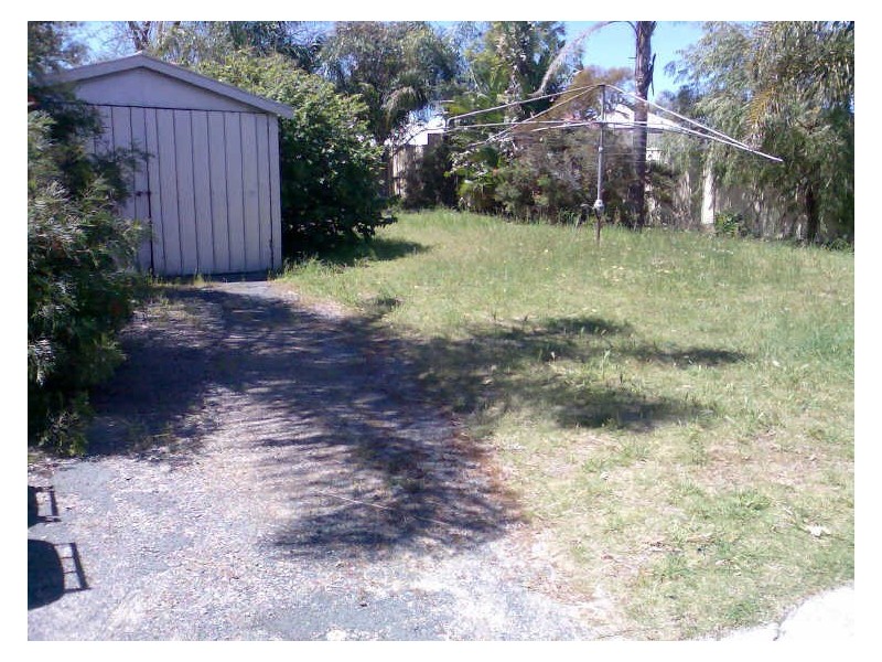 5 Gladstone Rd, Rivervale WA 6103