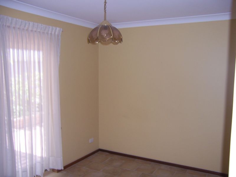 2/154 Labouchere Rd, Como WA 6152