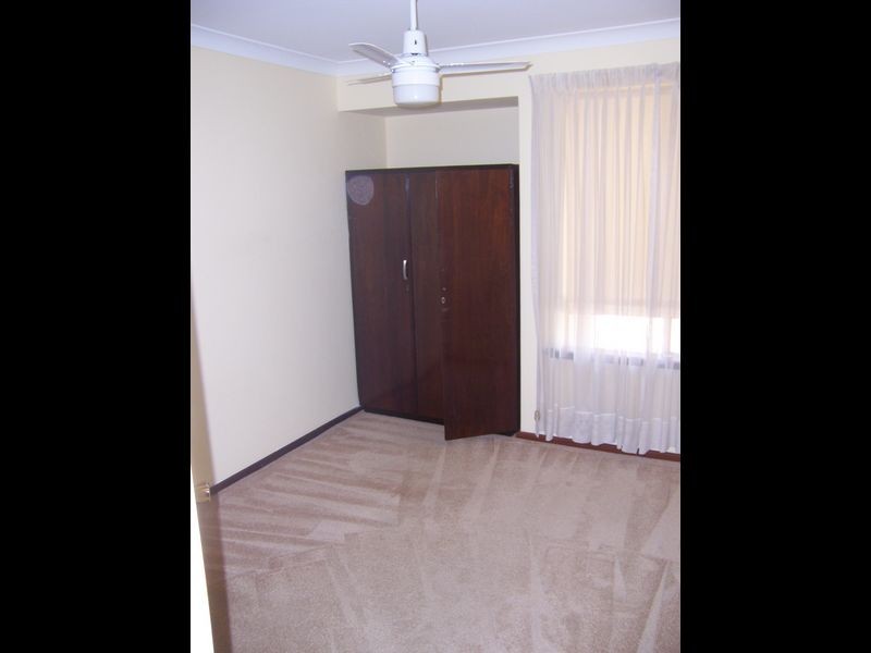 2/154 Labouchere Rd, Como WA 6152