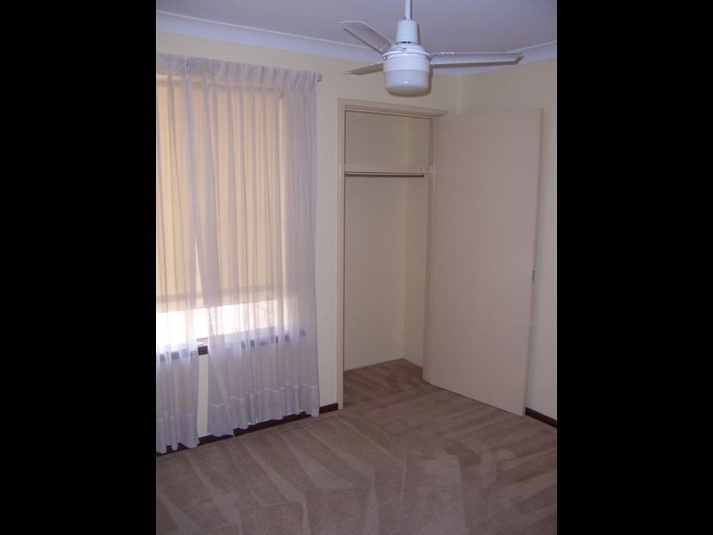 2/154 Labouchere Rd, Como WA 6152