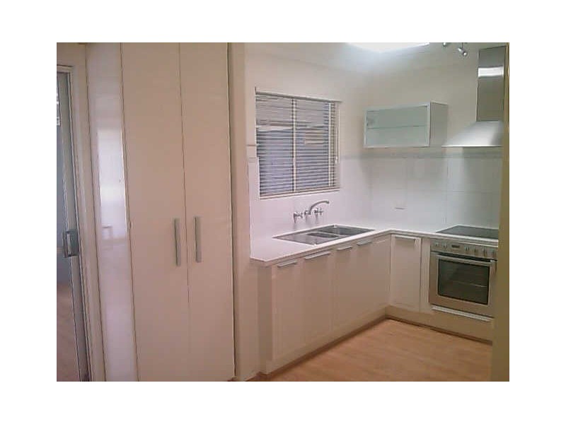 339 Warwick RD, Greenwood WA 6024