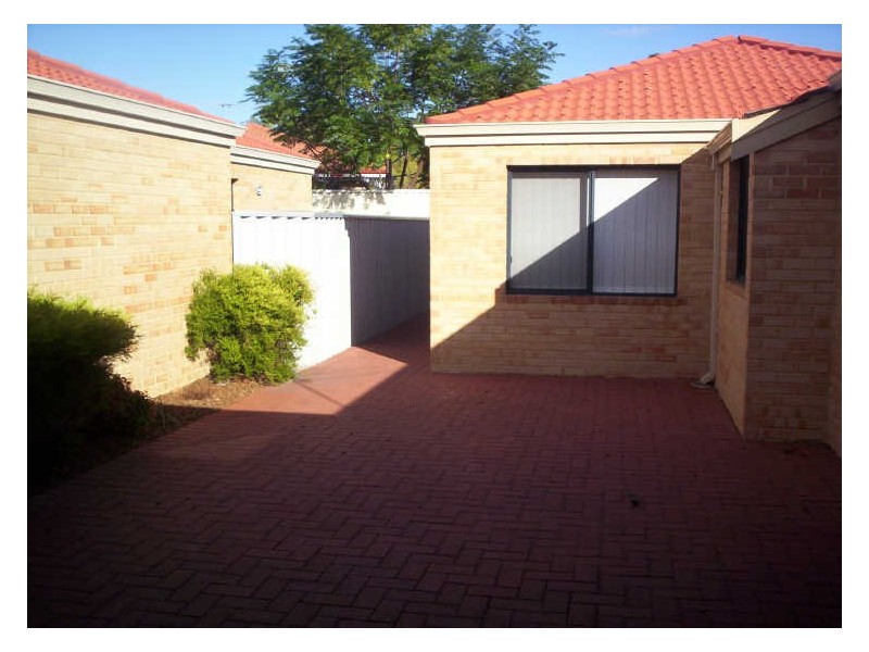 5/14 Stephen Street, Queens Park WA 6107