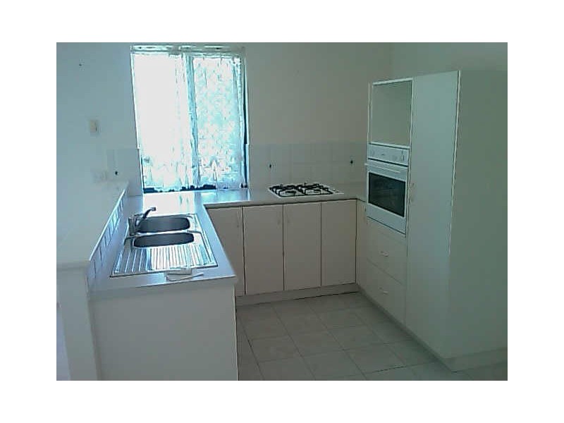 5/71 Upton St, St James WA 6102