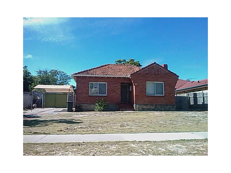 33 Leichardt St, St James WA 6102