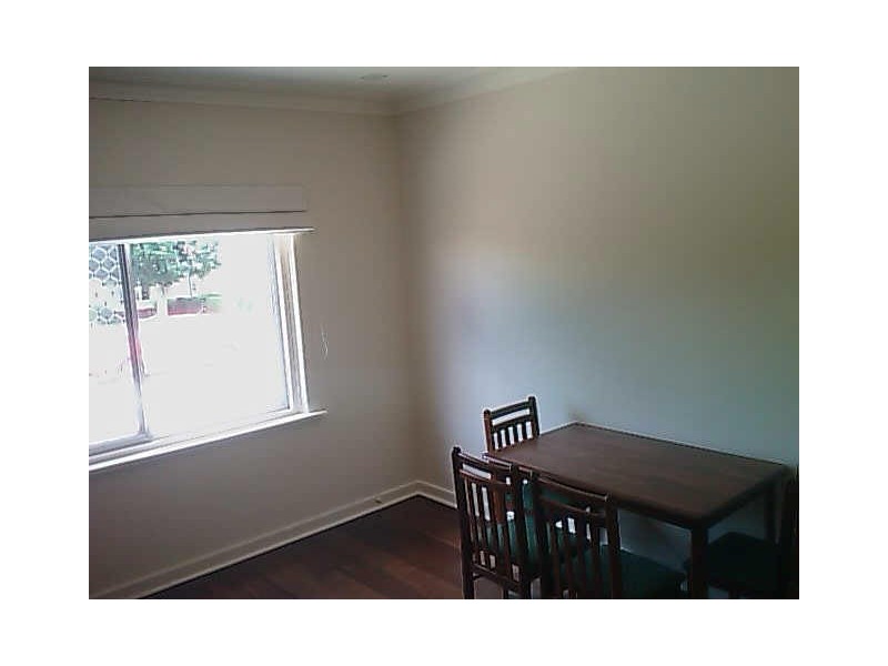 33 Leichardt St, St James WA 6102