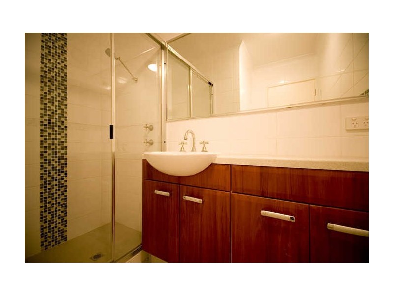 11/4 Lichfield Street, Victoria Park WA 6100