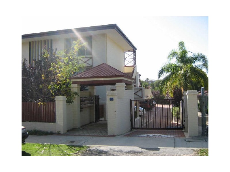 3/34 Comer St, Como WA 6152