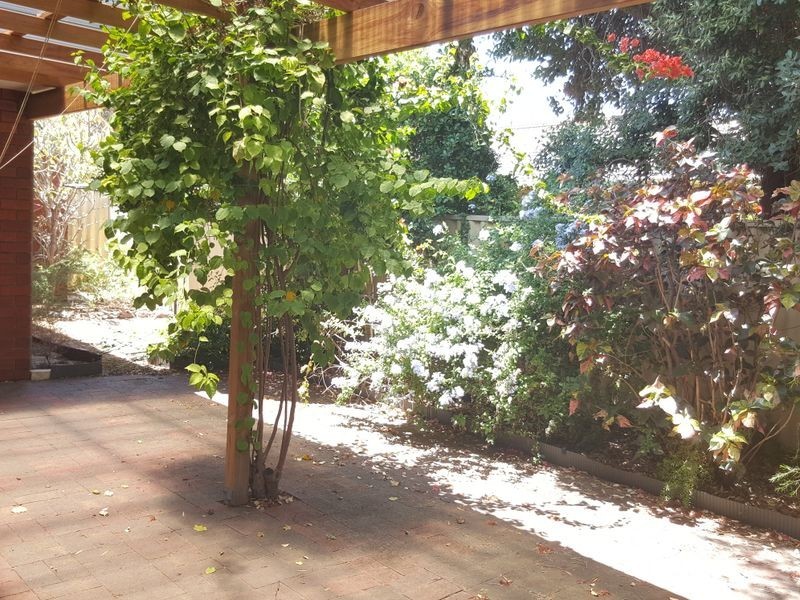 2/78 Mary Street, Como WA 6152