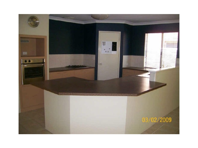 115 Sunbury Rd, Victoria Park WA 6100