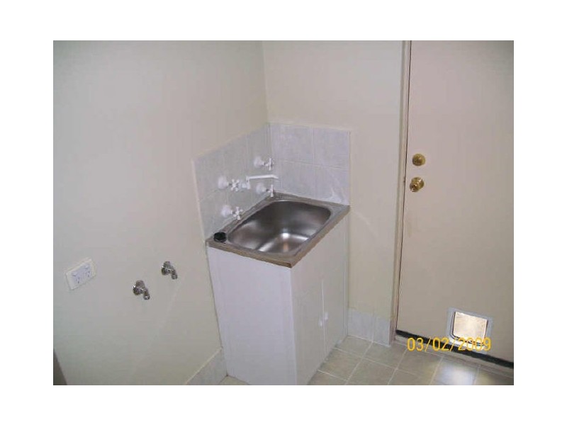 115 Sunbury Rd, Victoria Park WA 6100