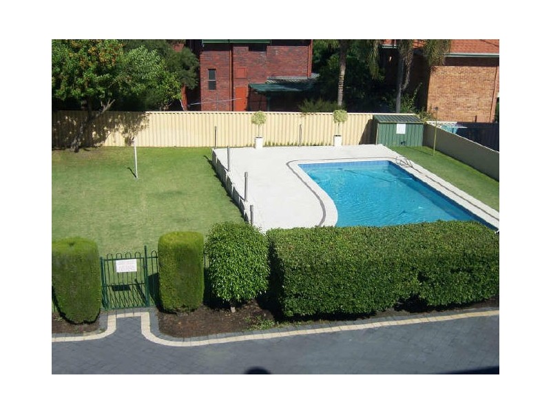 3/61 Mary Street, Como WA 6152